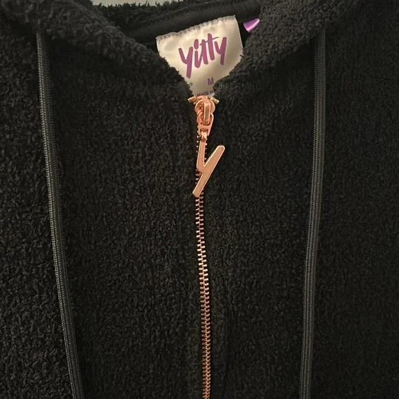 Yitty Cozy Black Onesie with Heart Pockets - Picture 4 of 12